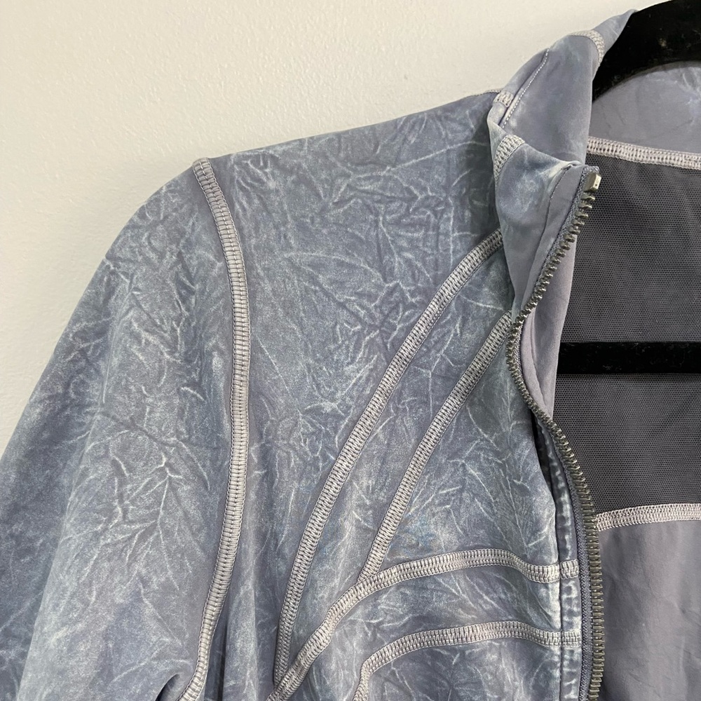 Lululemon Define Jacket - Picture 3 of 11